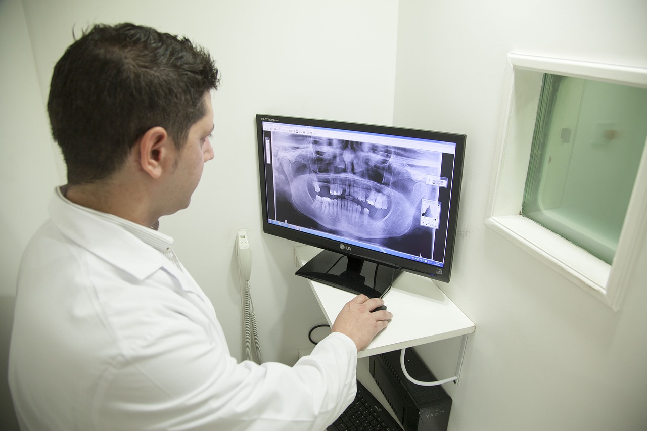 Czy wizyta u stomatologa dziecięcego może być pozytywnym doświadczeniem dla małego pacjenta?
